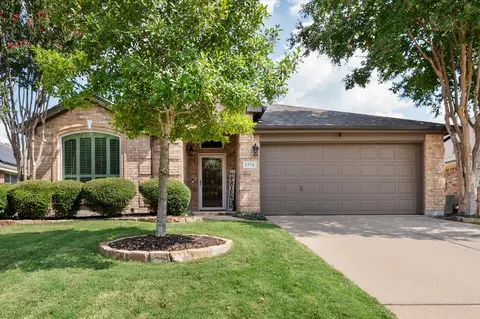 2710 Comanche Trl, Mansfield, TX 76063