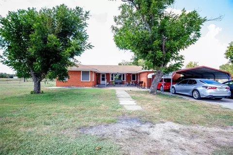 1008 Harris St, Mingus, TX 76463