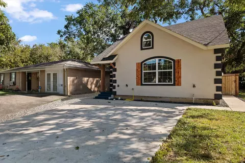 Exterior - 111 E Division St, Pilot Point, TX 76258 photo 3 of 9