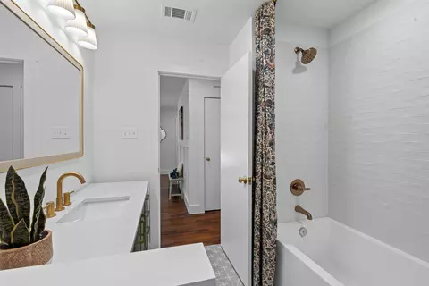 545 Hurstview Dr, Hurst, TX 76053 photo 31