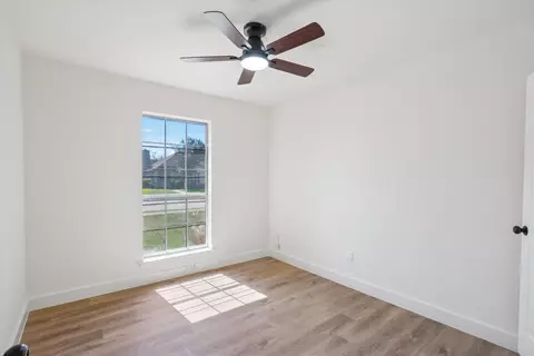 Bedroom - 7609 Munich Dr, Rowlett, TX 75089 photo 5 of 12