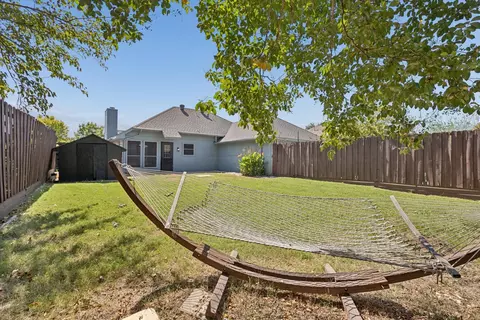 Exterior - 7609 Munich Dr, Rowlett, TX 75089 photo 8 of 9