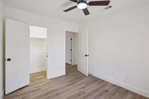 Bedroom - 7609 Munich Dr, Rowlett, TX 75089 photo 7 of 12