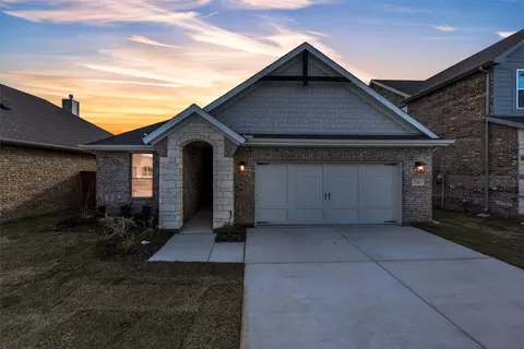 15041 Green Bluff Dr, Aledo, TX 76008
