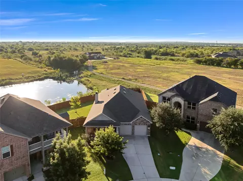4229 Aldridge Ln, Crowley, TX 76036