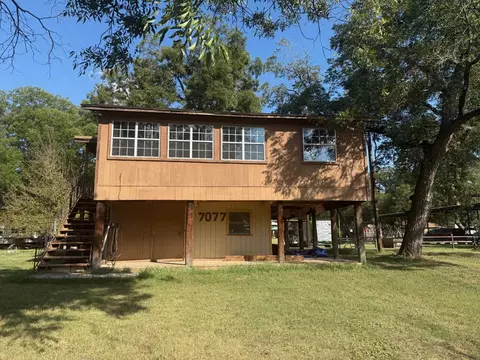 7077 Cherokee Trl, Weatherford, TX 76087