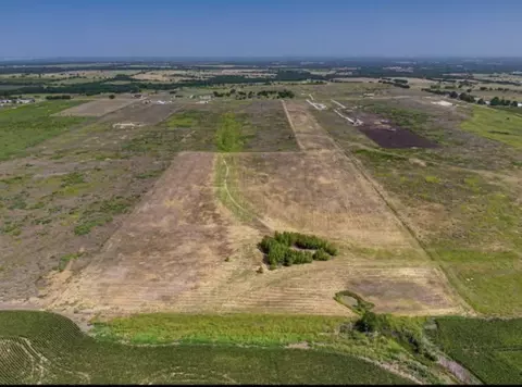 6148 County Road 302, Grandview, TX 76050