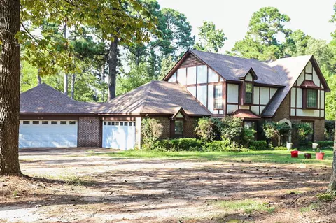 6808 Snowmass St, Shreveport, LA 71119