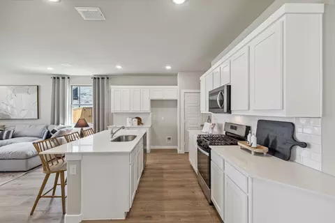 405 Rockstream Dr, Lavon, TX 75166