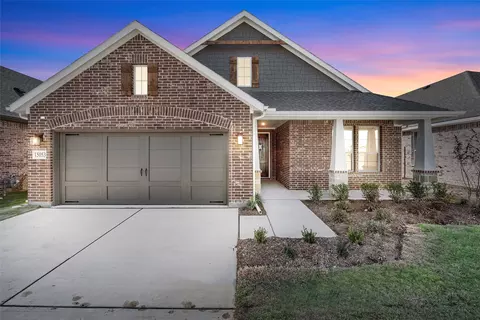 15053 Green Bluff Dr, Aledo, TX 76008
