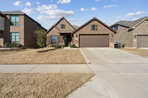 4512 Pentridge Dr, Crowley, TX 76036