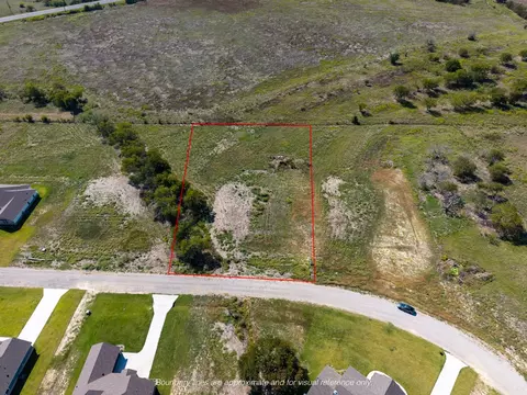 1012 Don Eve Ct, Azle, TX 76020