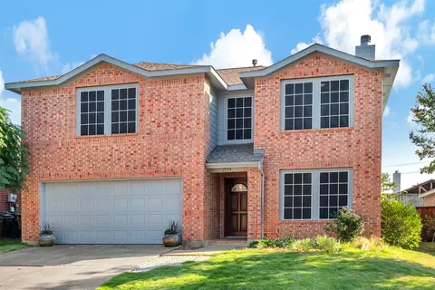 1559 Crown View Dr, Little Elm, TX 75068