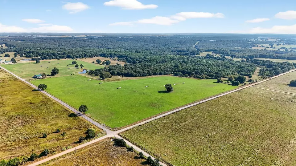  4525 Kemp Rd, Hendrix, OK 74741 photo 1