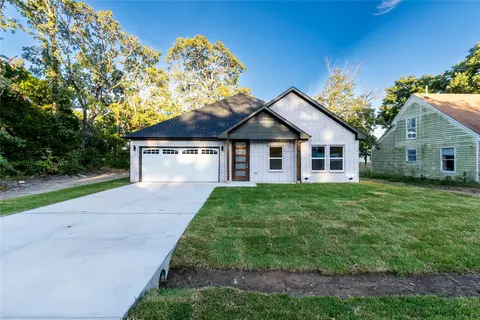 6131 Inca Dr, Enchanted Oaks, TX 75156