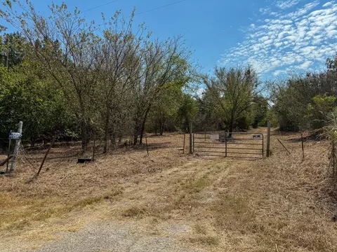 4120 Conveyor Dr, Burleson, TX 76028