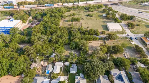 1600 E Broadway Ave, Fort Worth, TX 76104