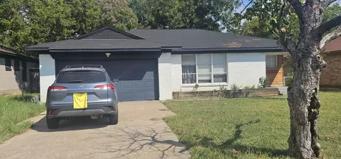 1826 N Jim Miller Rd, Dallas, TX 75217