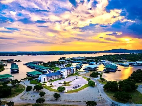 3412 Scenic Point Rd #305, Graford, TX 76449