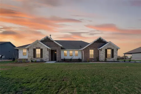 161 Brandywine Trl, New Fairview, TX 76078