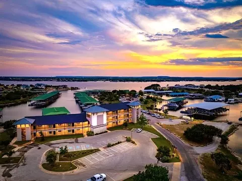 3412 Scenic Point Rd #206, Graford, TX 76449