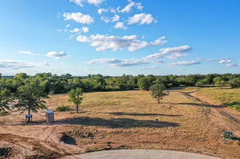 4000 Luciano Dr, Weatherford, TX 76087