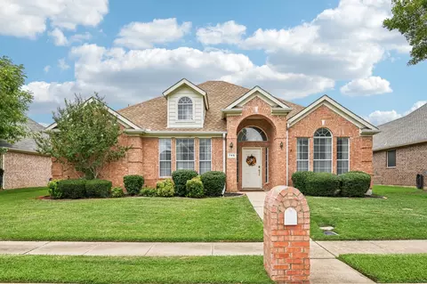 745 Summit Rdg, Lewisville, TX 75077