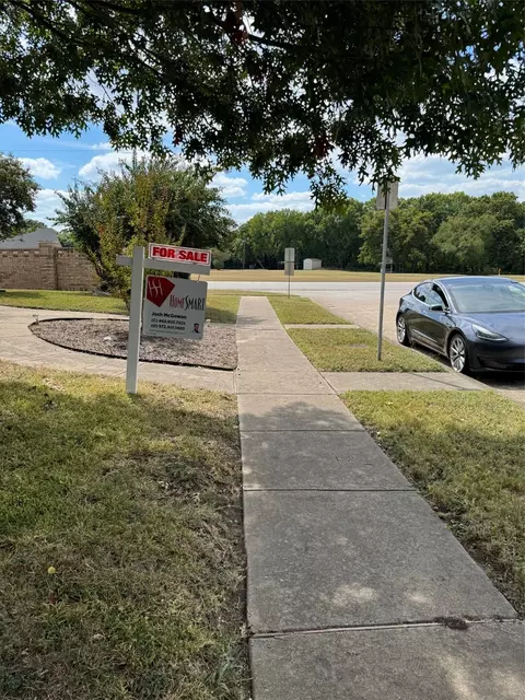 Other - 204 Trinity Dr, Lancaster, TX 75146 photo 6 of 6
