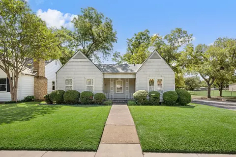 2800 Yucca Ave, Fort Worth, TX 76111