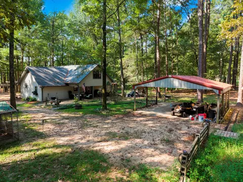 15 Cr 4896, Pittsburg, TX 75636 photo 4