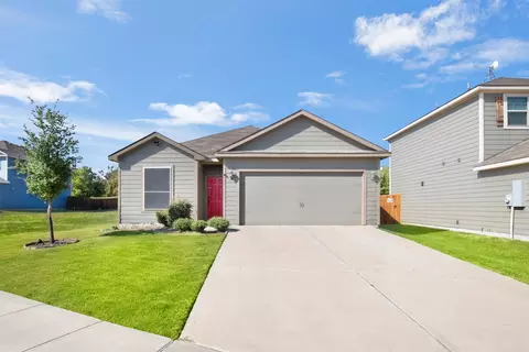 105 Patton Ln, Venus, TX 76084