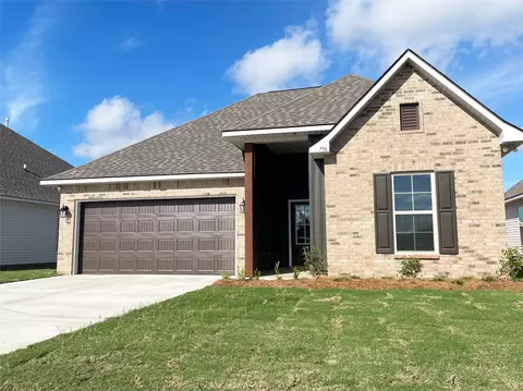 796 Venecia Dr, Bossier City, LA 71111