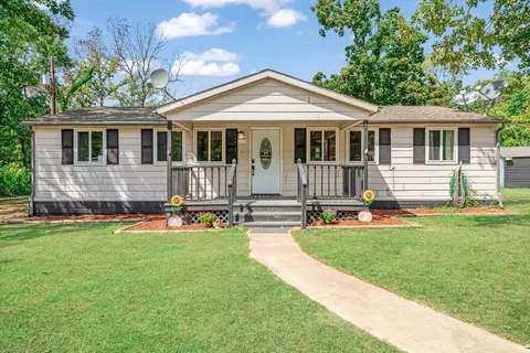 28 Private Road 45075, Powderly, TX 75473