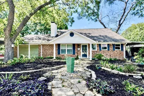 112 N 34th St, Corsicana, TX 75110