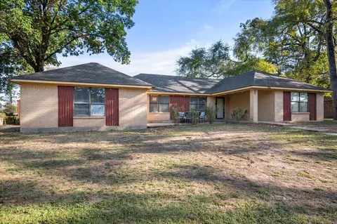 306 Private Road 1280, Fairfield, TX 75840