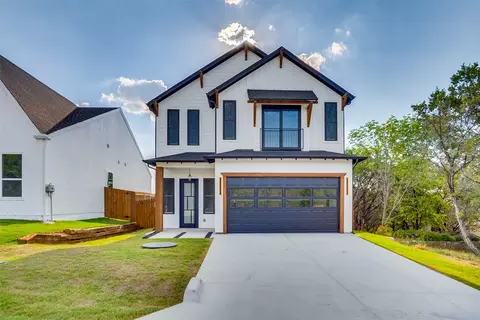 5610 Barkridge Dr, Granbury, TX 76048