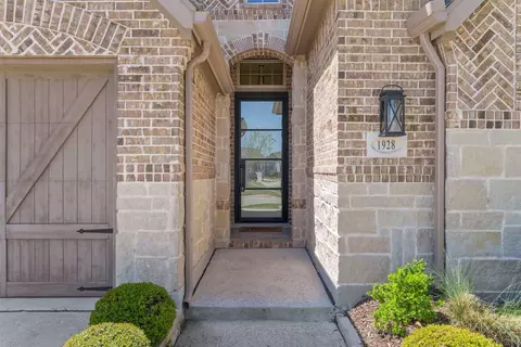 1928 Crested Ridge Rd, Aledo, TX 76008