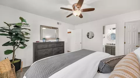 Bedroom - 3059 Hells Gate Loop #7, Strawn, TX 76475 photo 7 of 7