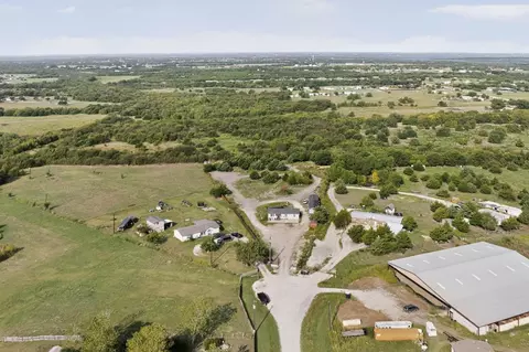 17607 Soman Cir, Nevada, TX 75173
