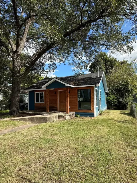 2506 Southland St, Dallas, TX 75215