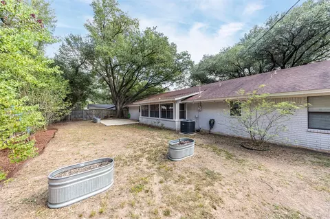 712 E 16th St, Cameron, TX 76520 photo 39