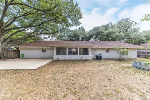 712 E 16th St, Cameron, TX 76520 photo 35