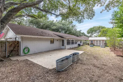 712 E 16th St, Cameron, TX 76520 photo 37
