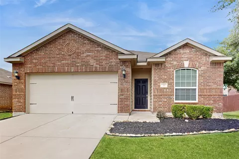 210 Magnolia Dr, Princeton, TX 75407