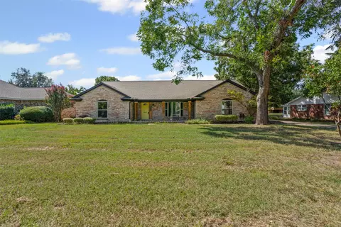 2312 Garden Ln, Arlington, TX 76015