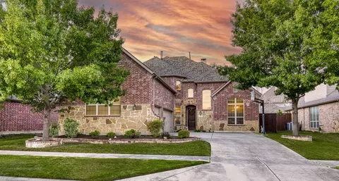 698 Sleepy Creek Dr, Frisco, TX 75036