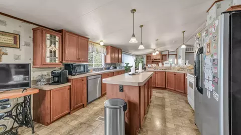 153 Canyon Valley Ln, Weatherford, TX 76085