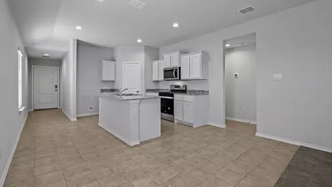Entry Way - 139 Mojave Rd, Boyd, TX 76023 photo 4 of 5