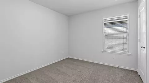 Bedroom - 139 Mojave Rd, Boyd, TX 76023 photo 6 of 8
