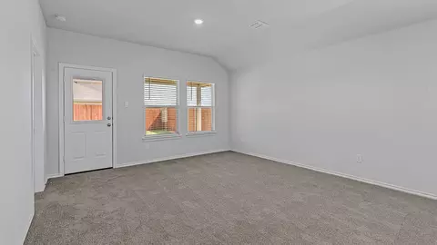 Living - 139 Mojave Rd, Boyd, TX 76023 photo 7 of 7